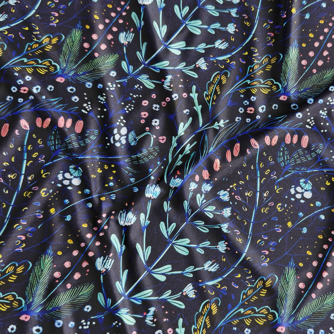 قماش حرير مطفي فاخر | Matt Silk Fabric - غيمة Ghaimah
