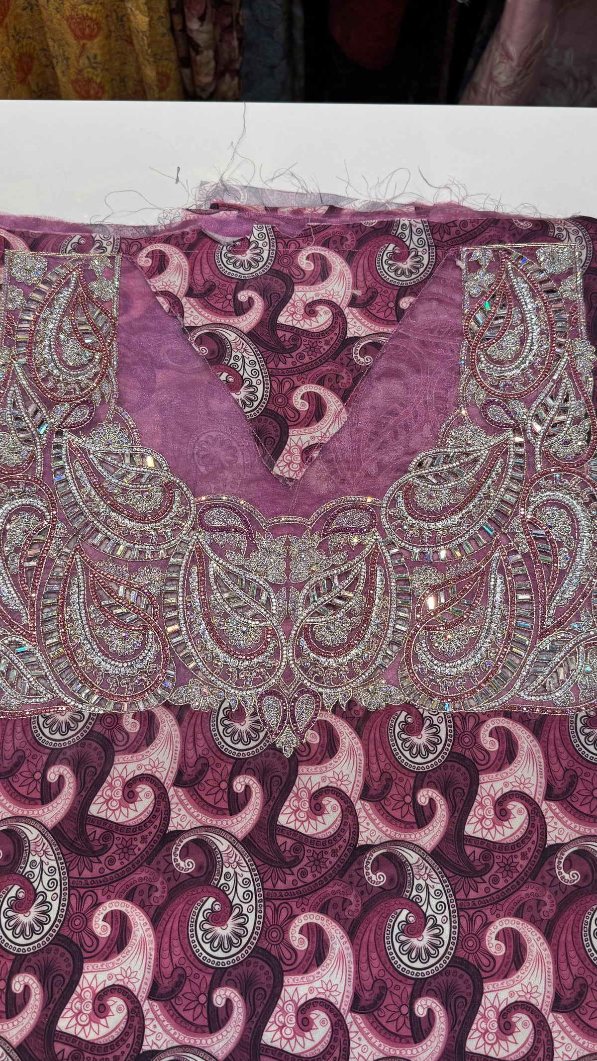 Mukhawar Fabric