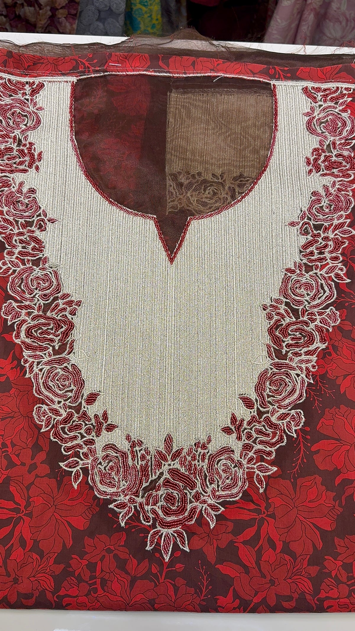 Mukhawar Fabric