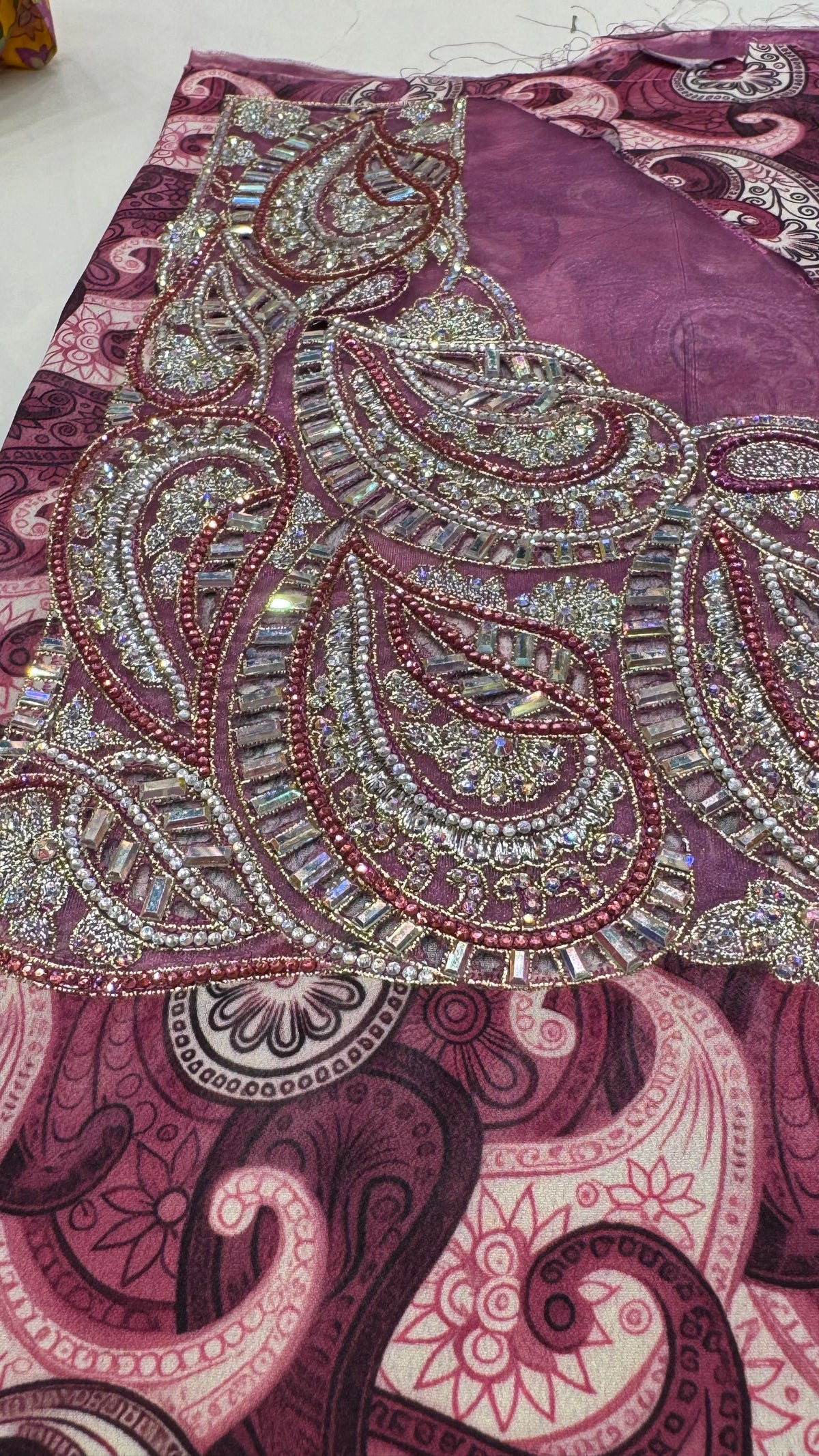 Mukhawar Fabric