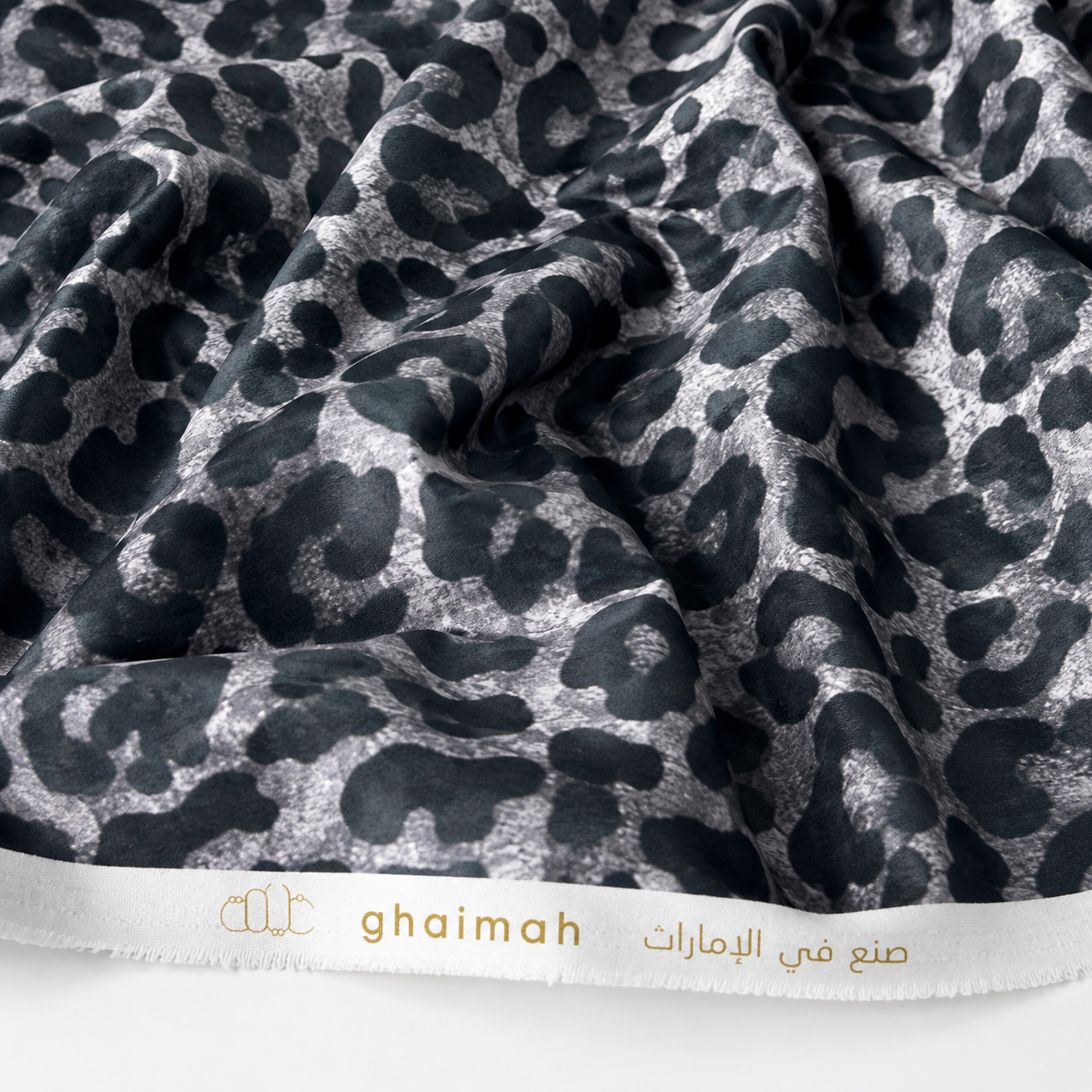 قماش حرير جاكار فاخر | Jacquard Silk Fabric – غيمة Ghaimah